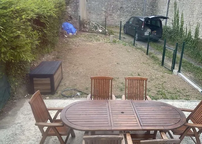 Entre Histoire Et Marais - Proche