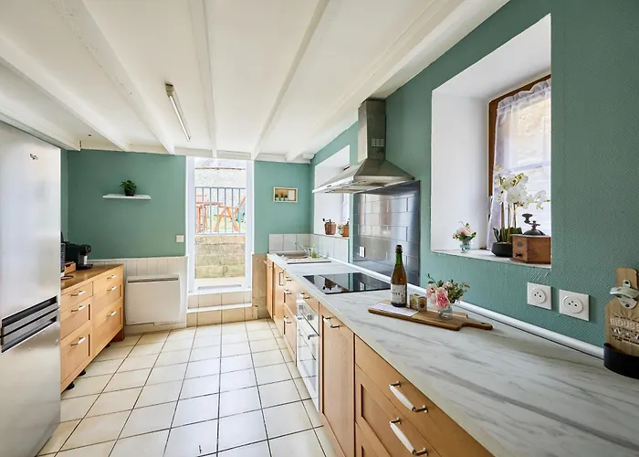 Entre Histoire Et Marais - Proche Feriehus *